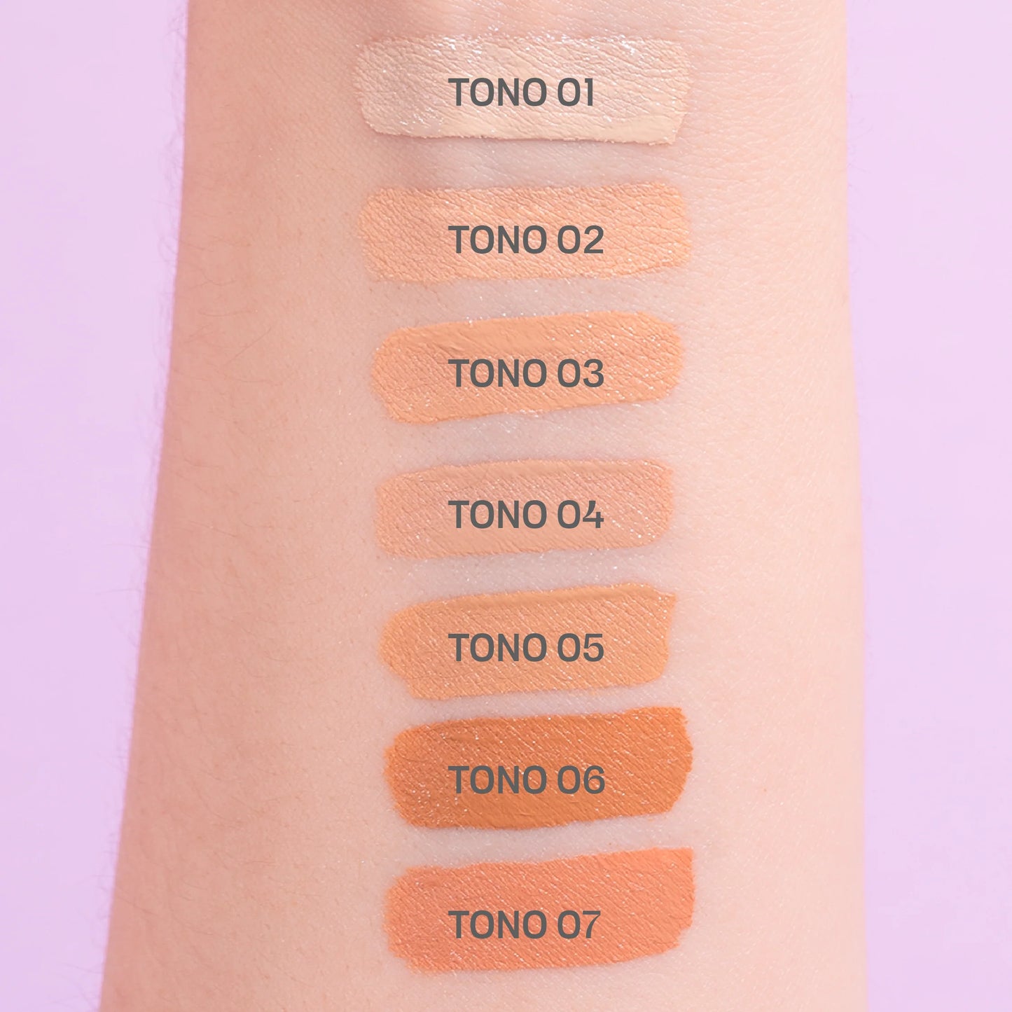 CORRECTOR LÍQUIDO – COBERTURA ALTA, TEXTURA LIGERA Y ACABADO NATURAL