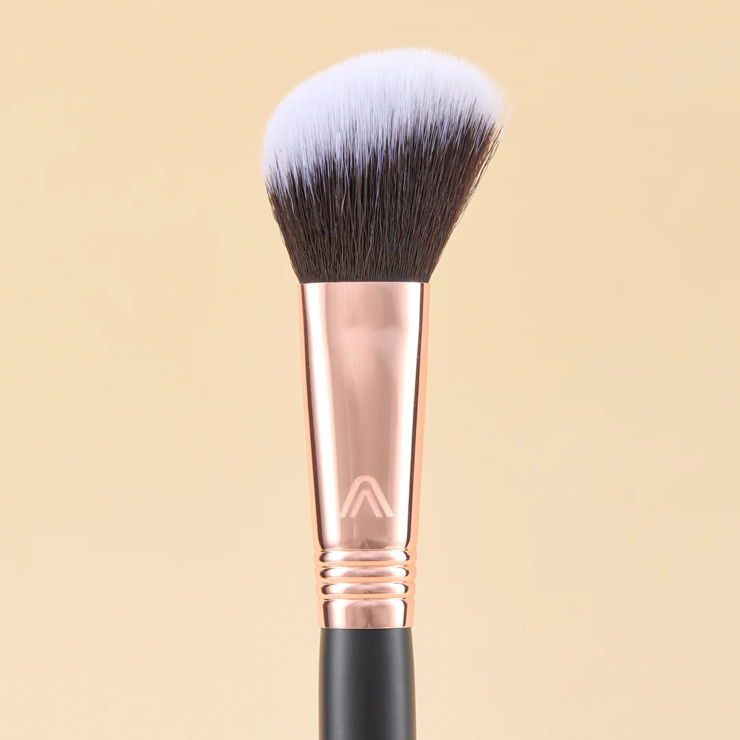 BROCHA POLVO GRANDE - BLACK GOLD 01