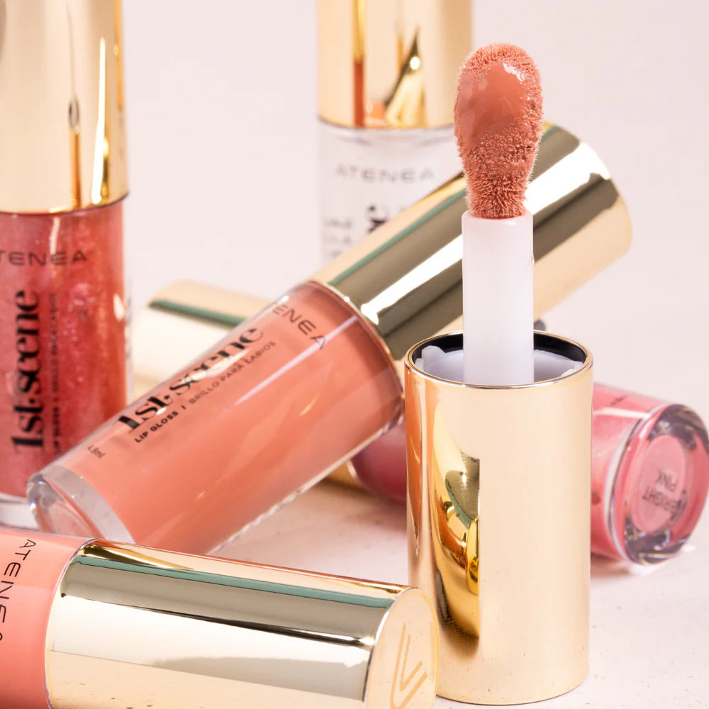 LIP GLOSS 1ST SCENE – LUMINOSIDAD Y CUIDADO PARA TUS LABIOS