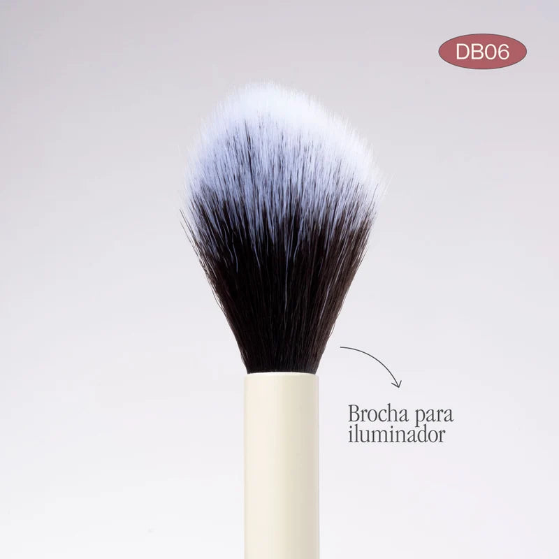 Brocha Dúo para Iluminador y Polvo Suelto | Atenea
