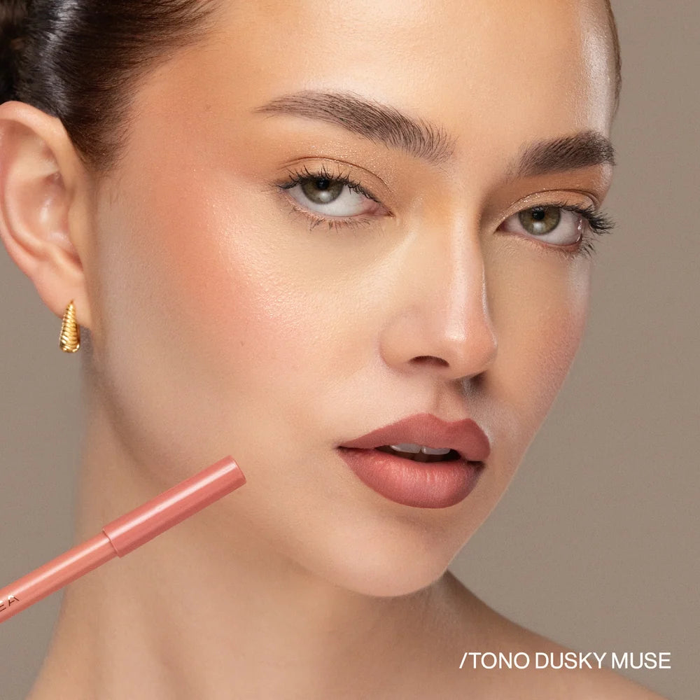 Delineador de Labios en Gel 3 en 1 Sublime: Resistente al Agua, con Sacapuntas y Esponja | Atenea Profesional