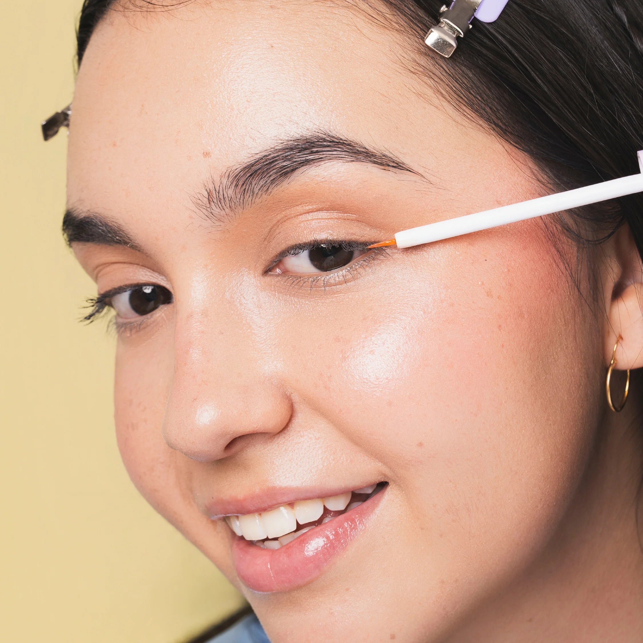 SERUM LIQUIDO HIDRATANTE PARA CEJAS Y PESTAÑAS